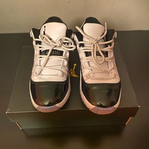 Jordan Retro 11 Low Emerald